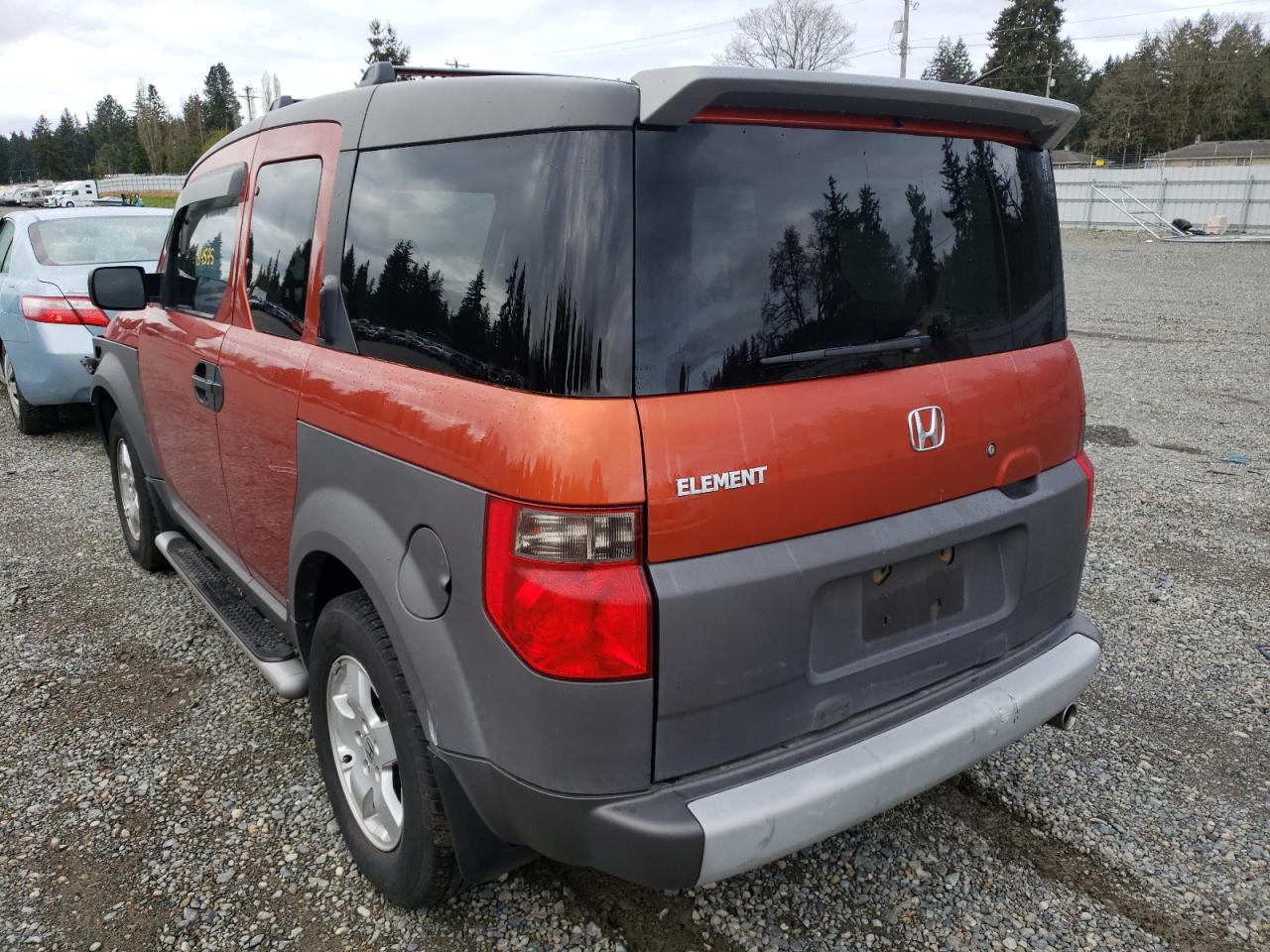 Photo 3 from auction – 2004 HONDA ELEMENT EX with VIN 5J6YH28524L013824