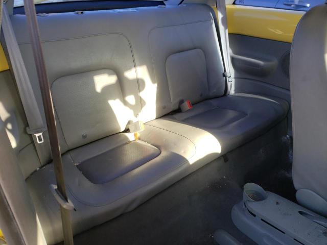 Photo 6 from auction – 2005 VOLKSWAGEN NEW BEETLE with VIN 3VWBK31C75M405643