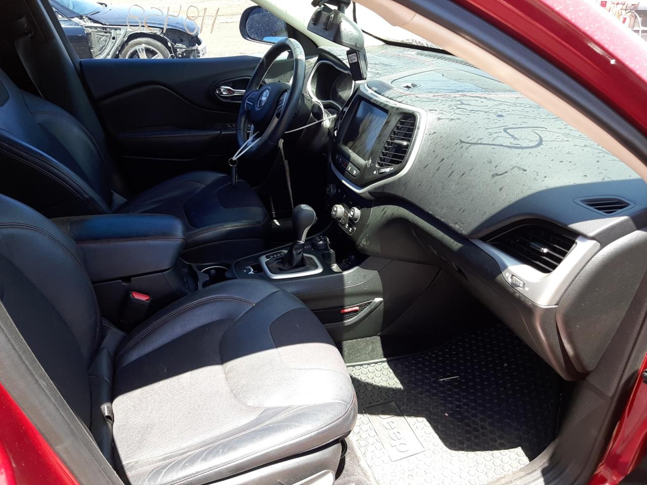 Photo 5 from auction – 2014 JEEP CHEROKEE T with VIN 1C4PJMBS4EW239976
