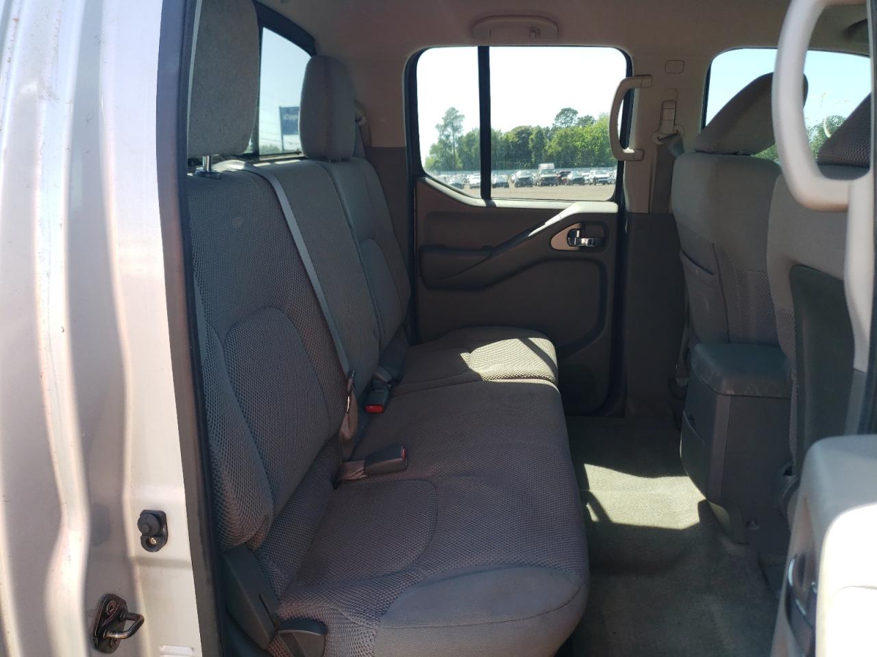 Photo 6 from auction – 2014 NISSAN FRONTIER S with VIN 1N6AD0ER5EN710602