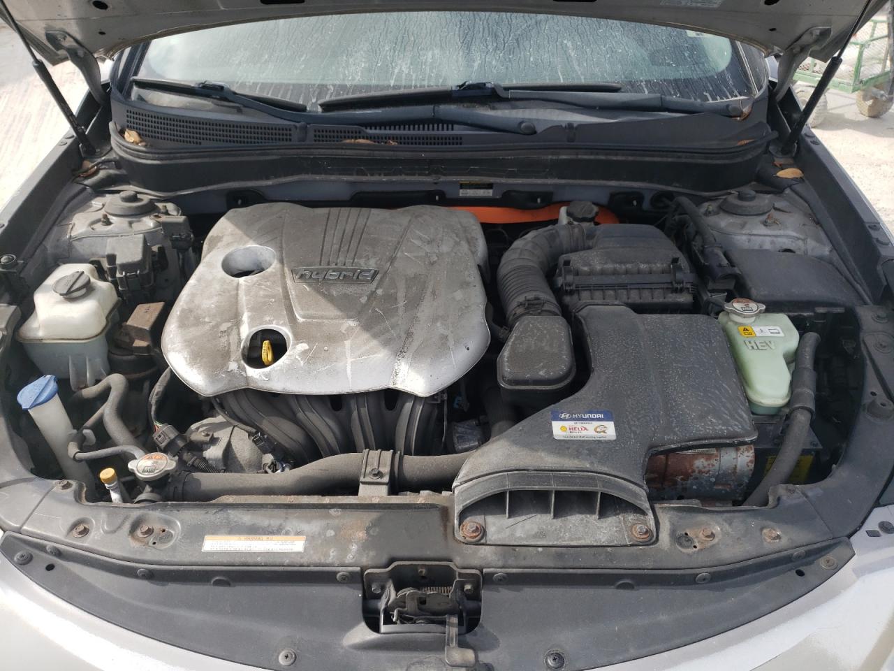 Photo 7 from auction – 2012 HYUNDAI SONATA LIM with VIN KMHEC4A46CA037473