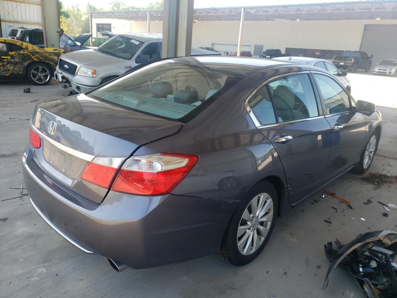 Photo 4 from auction – 2015 HONDA ACCORD EX with VIN 1HGCR2F74FA254656