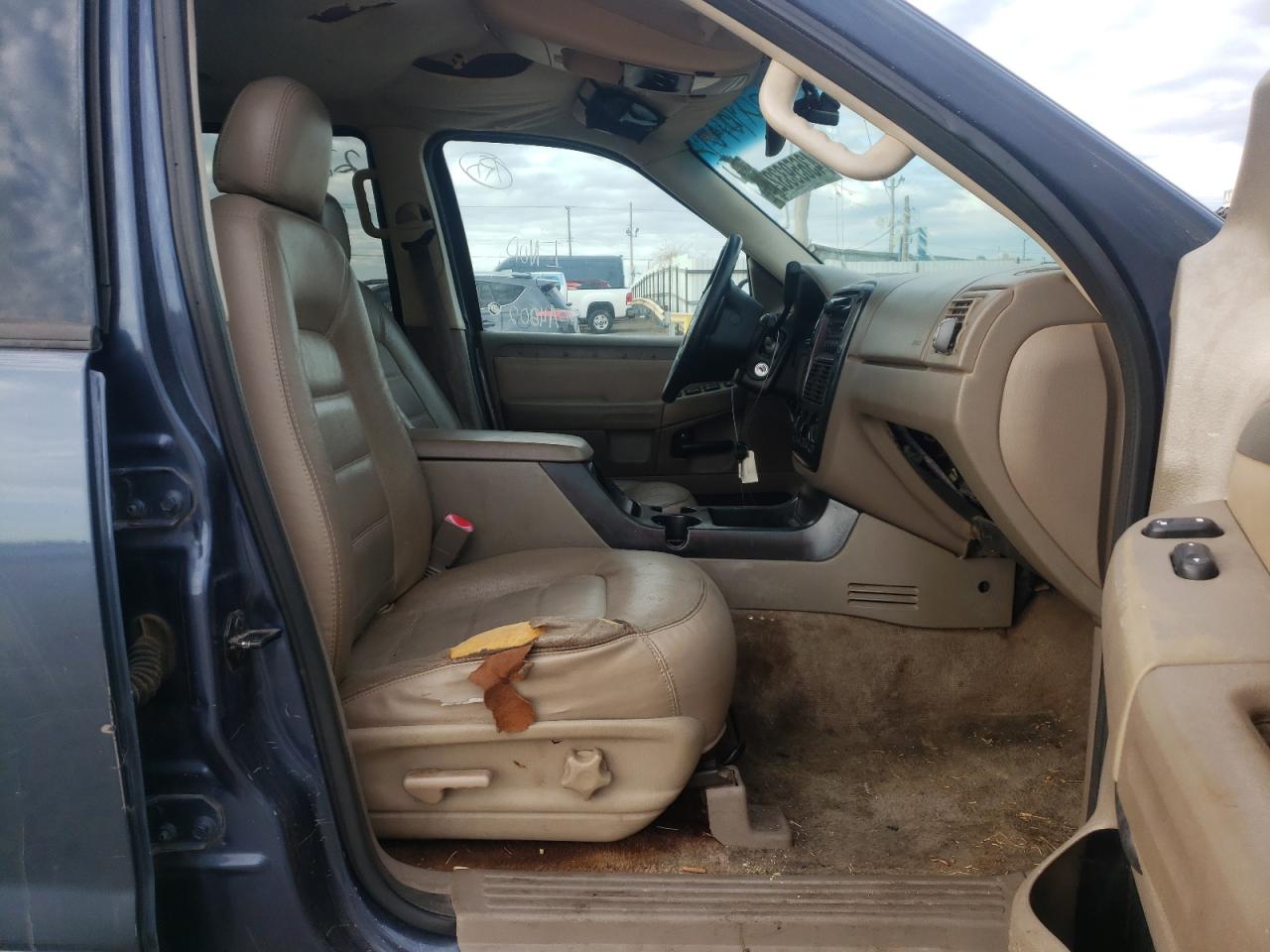 Фото 5 с аукциона – 2003 FORD EXPLORER X с VIN 1FMZU63KX3UC43058