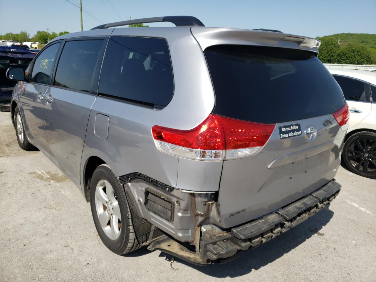 Photo 3 from auction – 2011 TOYOTA SIENNA LE with VIN 5TDKK3DCXBS023567