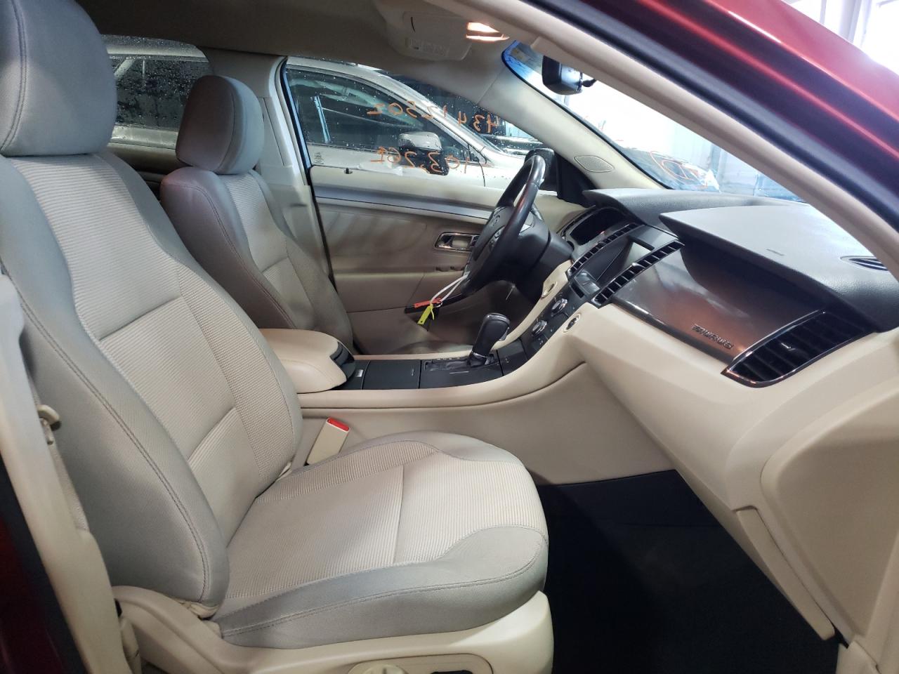 Photo 5 from auction – 2014 FORD TAURUS SEL with VIN 1FAHP2E86EG128823