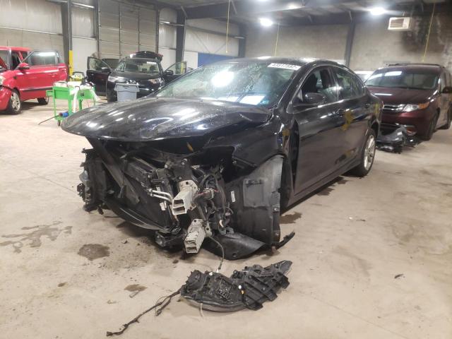 Photo 2 from auction – 2015 CHRYSLER 200 LIMITE with VIN 1C3CCCAB7FN675995