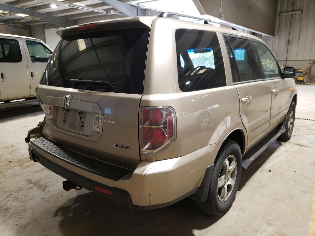 Photo 4 from auction – 2007 HONDA PILOT EXL with VIN 5FNYF18547B008279