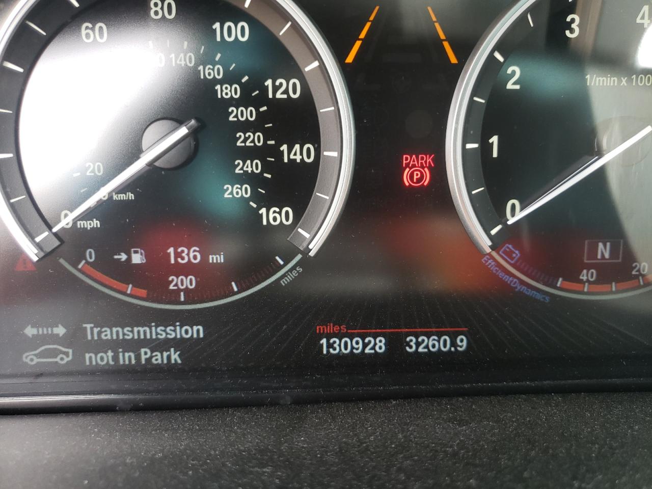 Photo 8 from auction – 2014 BMW X5 XDRIVE5 with VIN 5UXKR6C50E0J71619