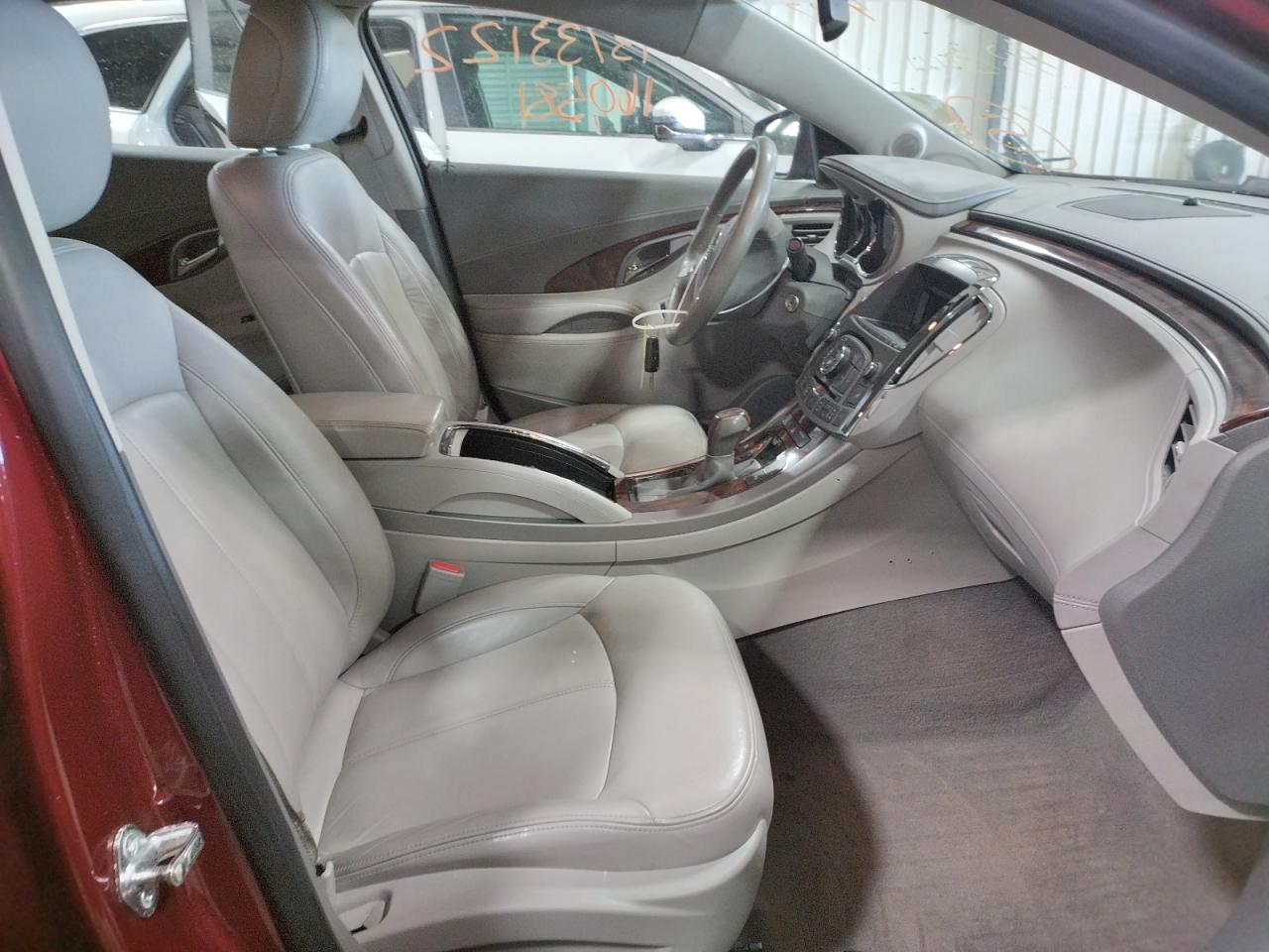 Photo 5 from auction – 2011 BUICK LACROSSE C with VIN 1G4GC5ED5BF142483