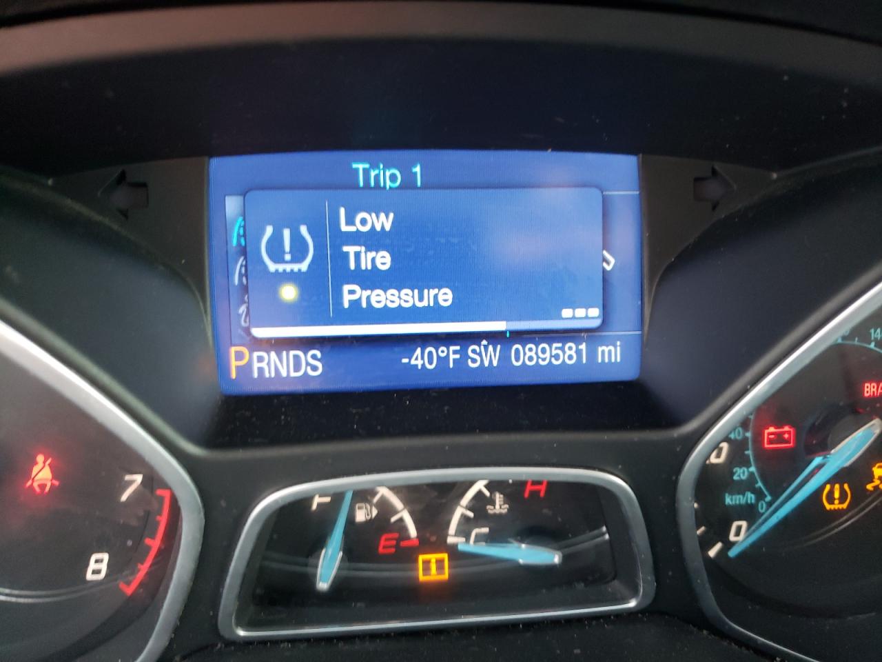 Photo 8 from auction – 2013 FORD FOCUS SE with VIN 1FADP3K2XDL294532