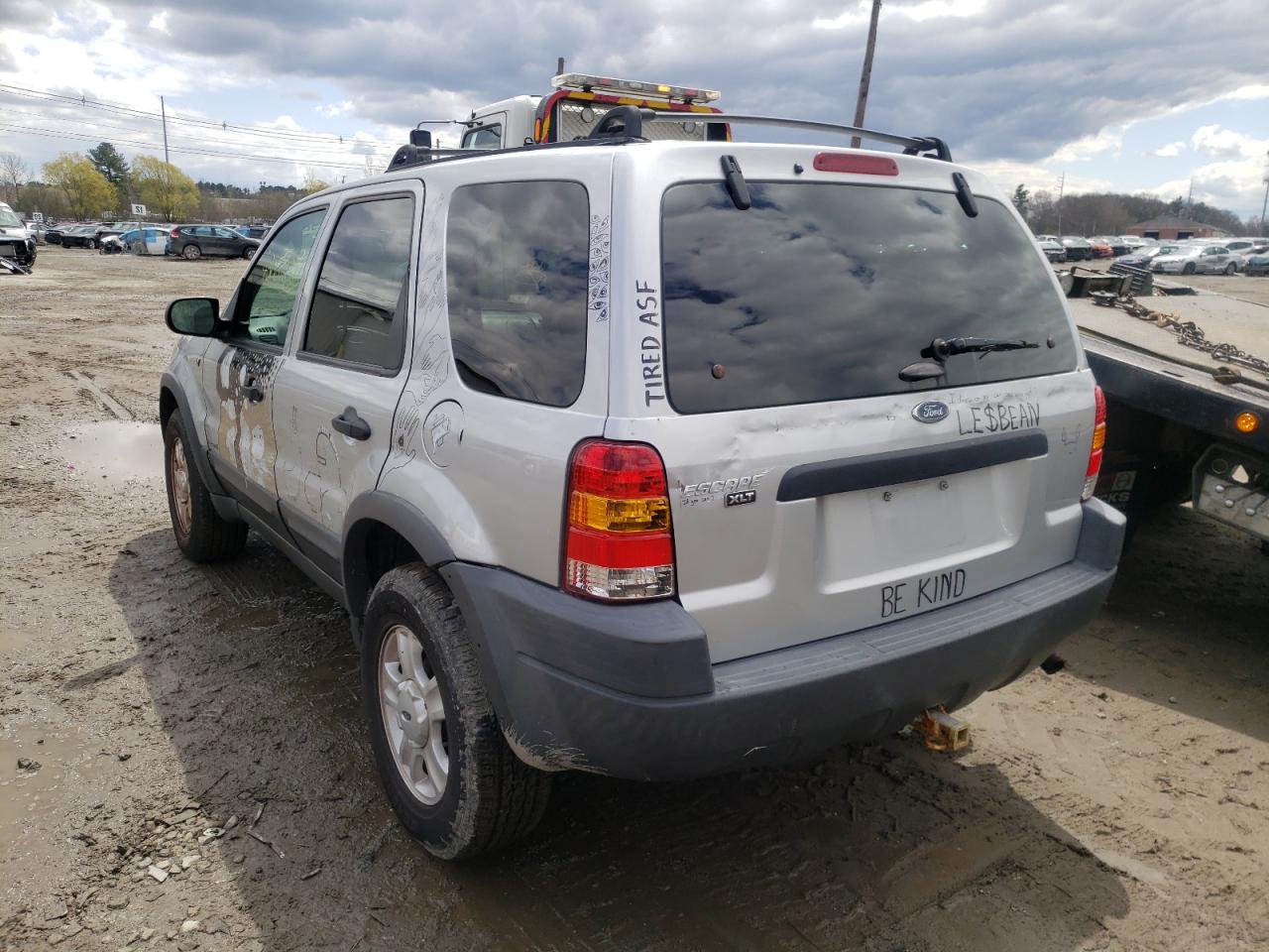 Photo 3 from auction – 2002 FORD ESCAPE XLT with VIN 1FMYU04162KD24356