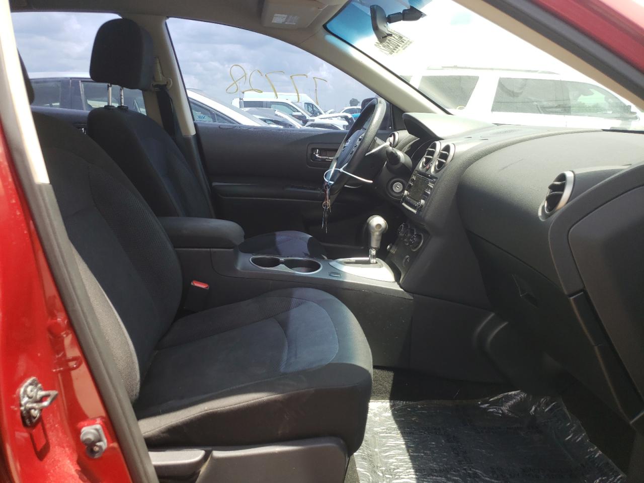 Photo 5 from auction – 2014 NISSAN ROGUE SELE with VIN JN8AS5MT1EW622261
