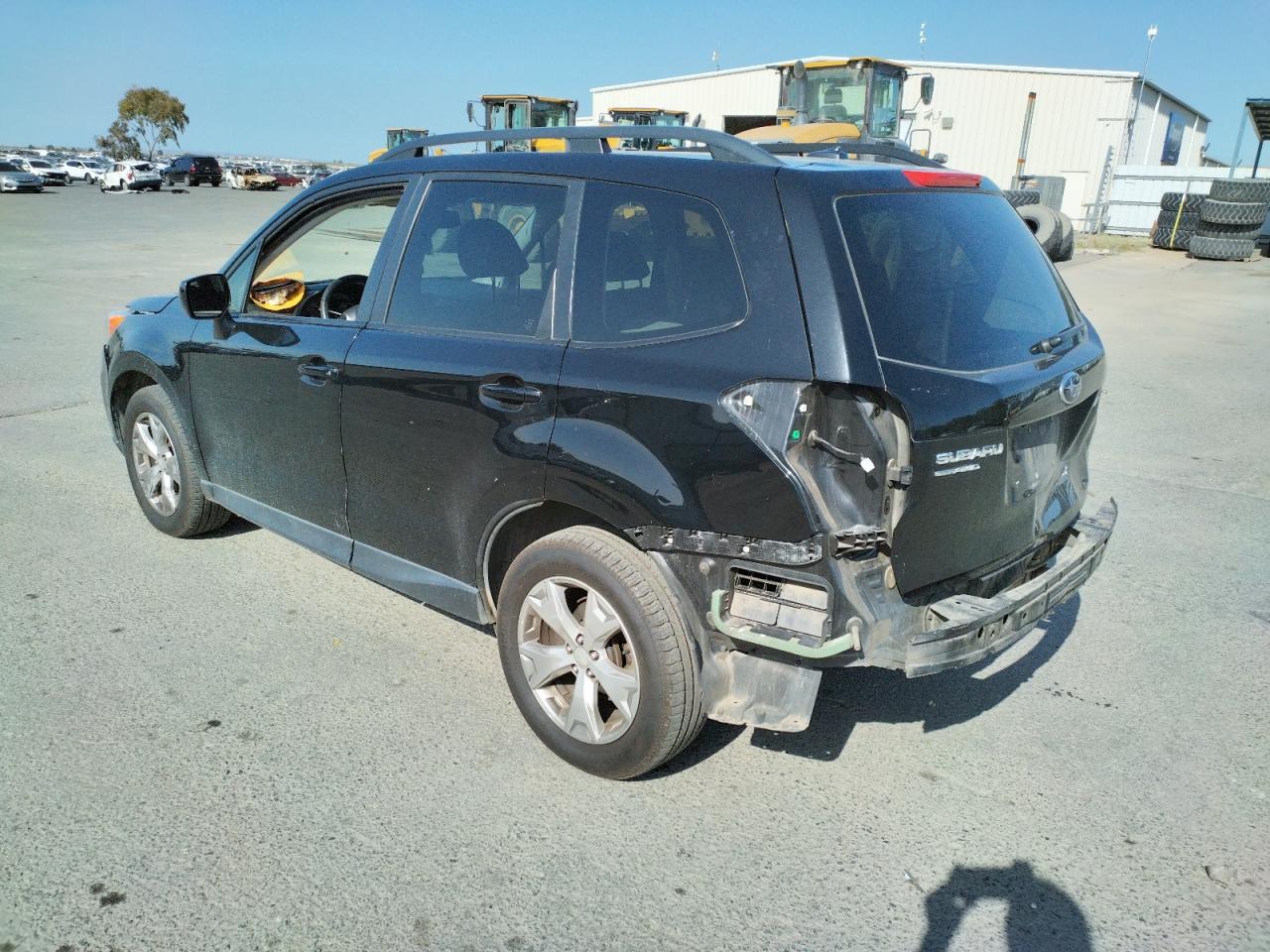 Photo 3 from auction – 2014 SUBARU FORESTER 2 with VIN JF2SJAGC1EH558591