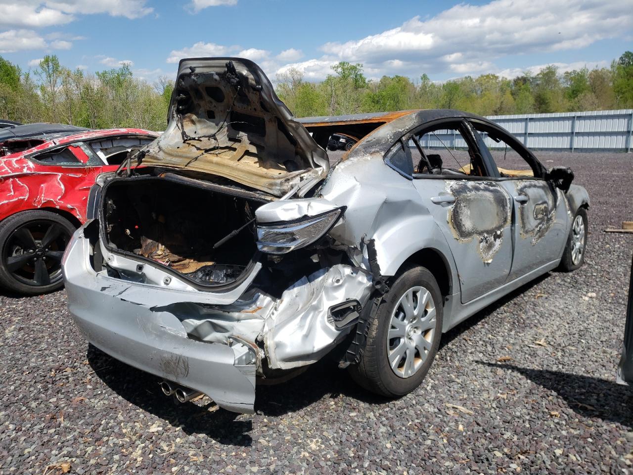 Photo 4 from auction – 2010 MAZDA 6 I with VIN 1YVHZ8BHXA5M24701
