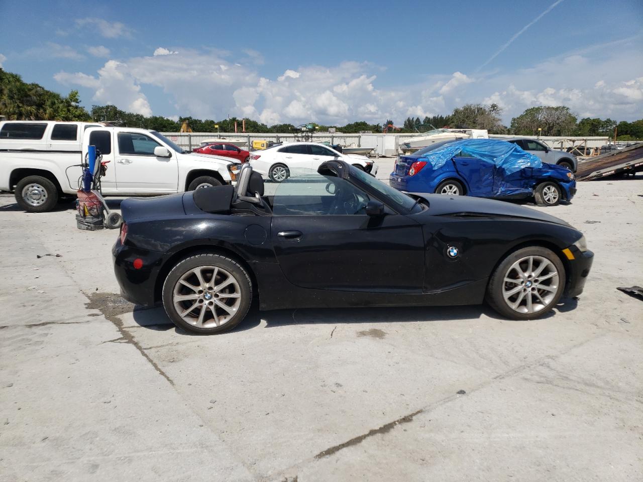 Photo 9 from auction – 2007 BMW Z4 3.0 with VIN 4USBU335X7LW60622