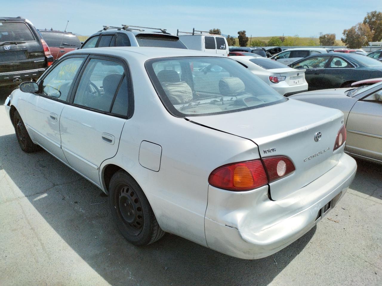 Photo 3 from auction – 2001 TOYOTA COROLLA CE with VIN 1NXBR12E41Z553818