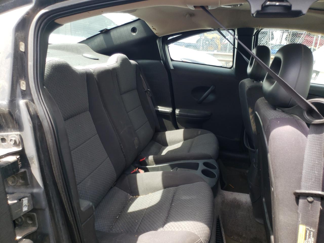Photo 6 from auction – 2005 SATURN ION LEVEL with VIN 1G8AN12F45Z155242