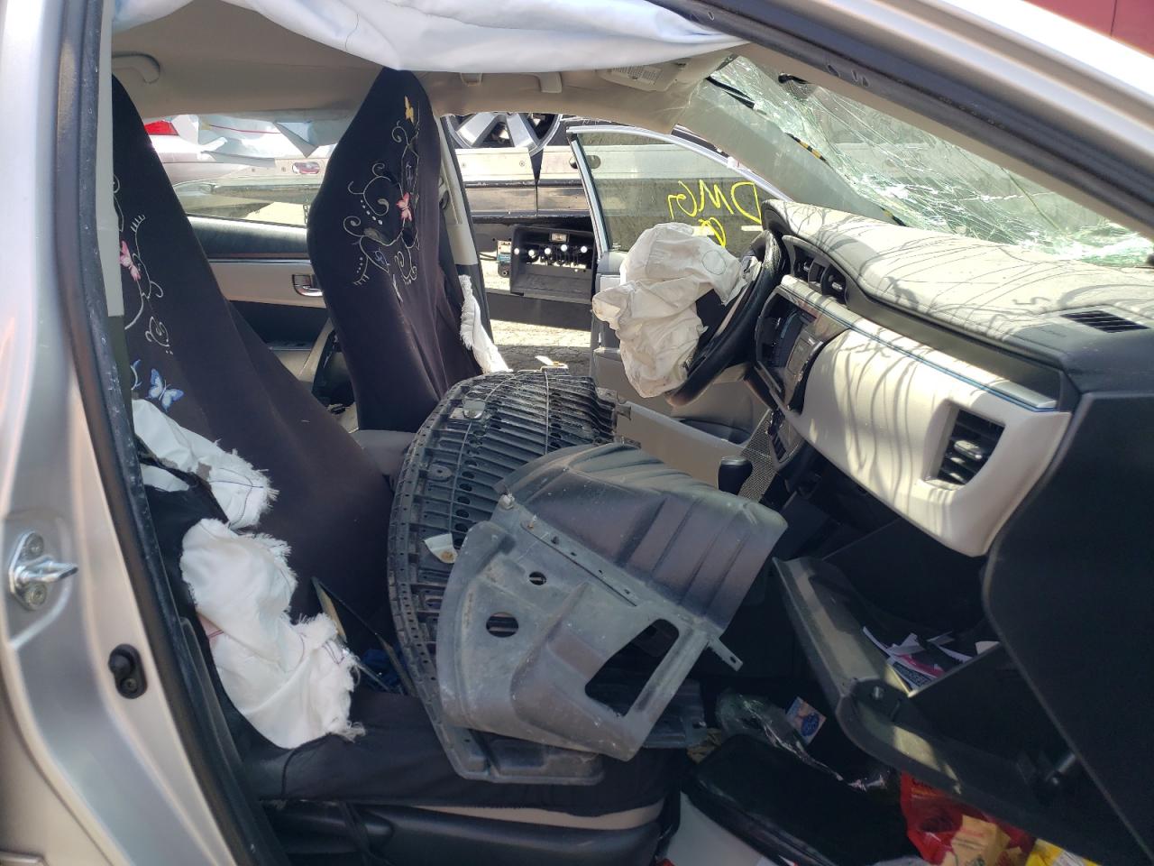 Foto 15 de la subasta – 2016 TOYOTA COROLLA L con VIN 5YFBURHE5GP556502