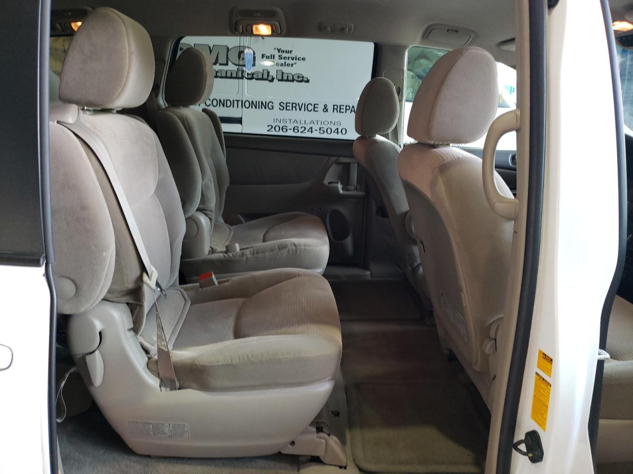 Photo 6 from auction – 2010 TOYOTA SIENNA LE with VIN 5TDJK4CC4AS029639