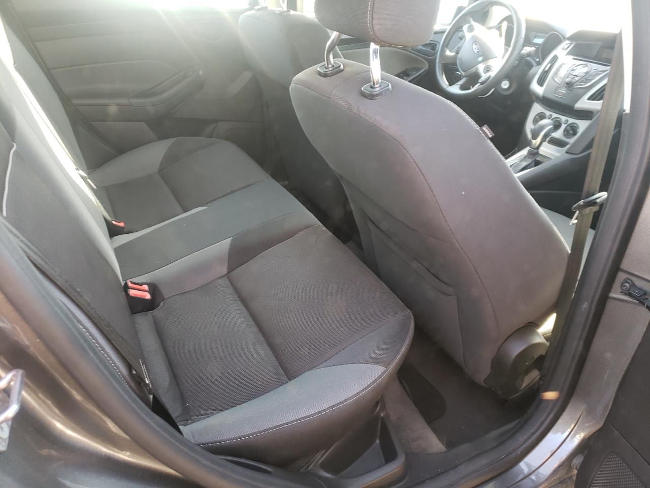 Photo 6 from auction – 2012 FORD FOCUS SE with VIN 1FAHP3F21CL313186