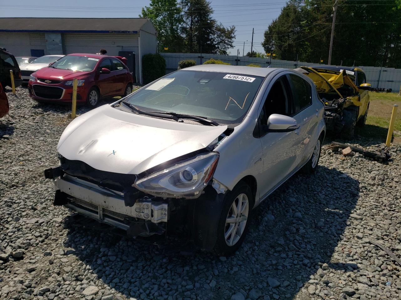 Photo 2 from auction – 2016 TOYOTA PRIUS C with VIN JTDKDTB30G1136204