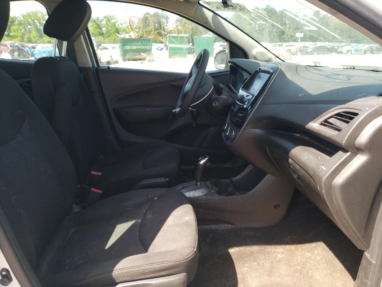 Photo 5 from auction – 2019 CHEVROLET SPARK LS with VIN KL8CB6SA6KC716668