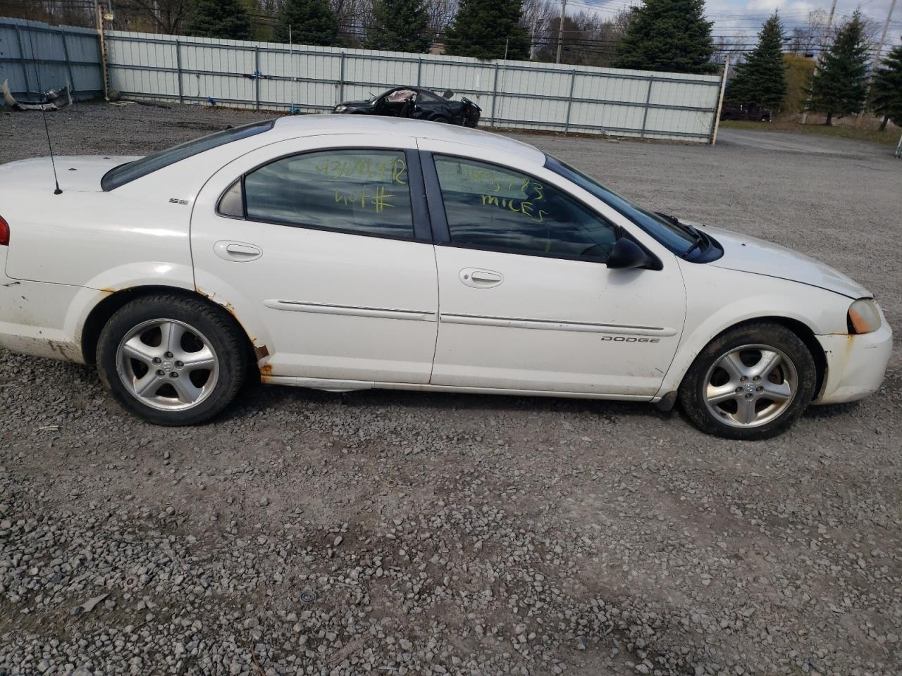 Photo 9 from auction – 2001 DODGE STRATUS SE with VIN 1B3EJ46X61N673007