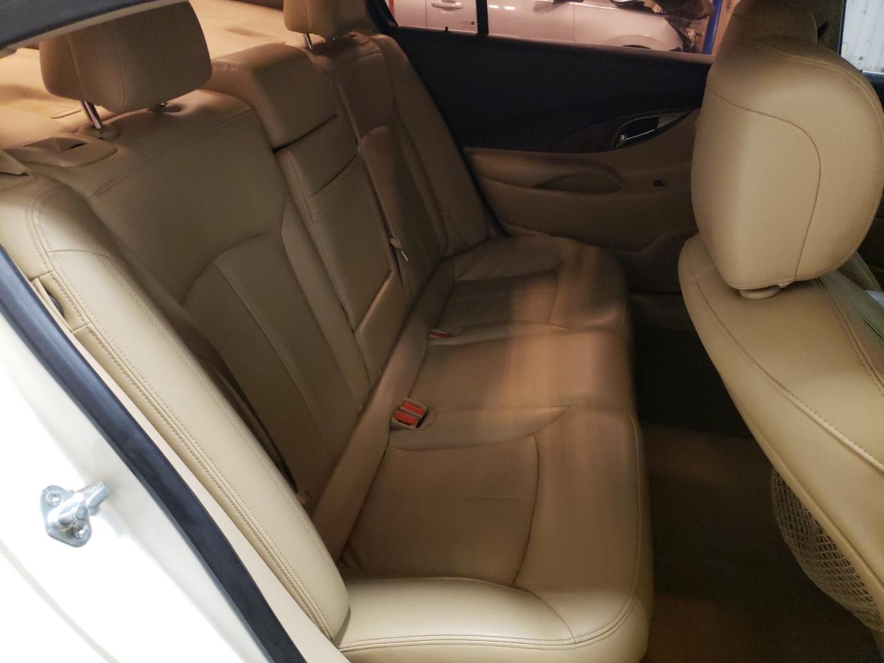 Photo 6 from auction – 2013 BUICK LACROSSE with VIN 1G4GC5ER2DF184088