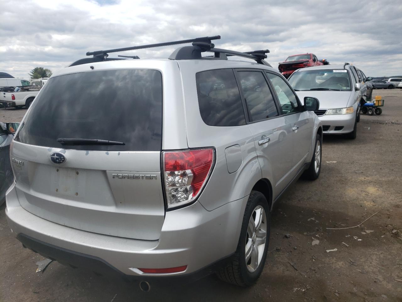 Photo 4 from auction – 2009 SUBARU FORESTER with VIN JF2SH63639H735723