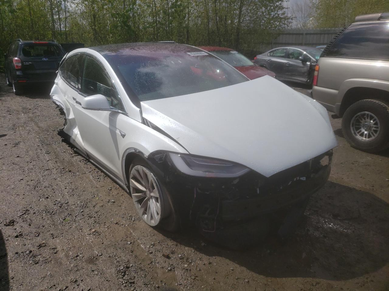 TESLA MODEL X 2020 with VIN 5YJXCBE23LF233890 - Photo from auction