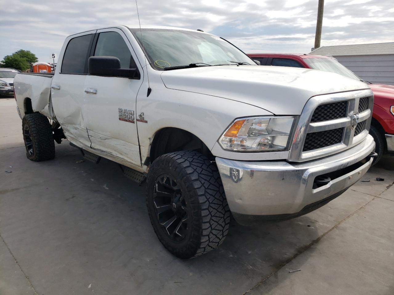 RAM 2500 SLT 2017 with VIN 3C6UR5DL3HG652134 - Photo from auction