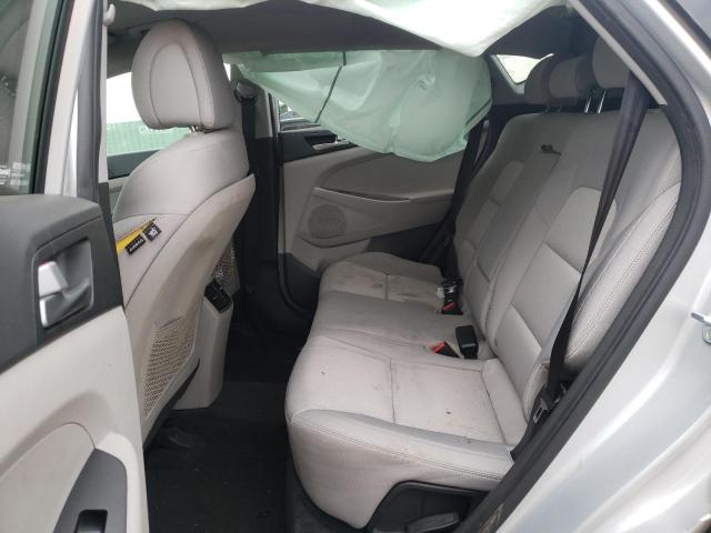 Photo 6 from auction – 2017 HYUNDAI TUCSON LIM with VIN KM8J33A2XHU504746