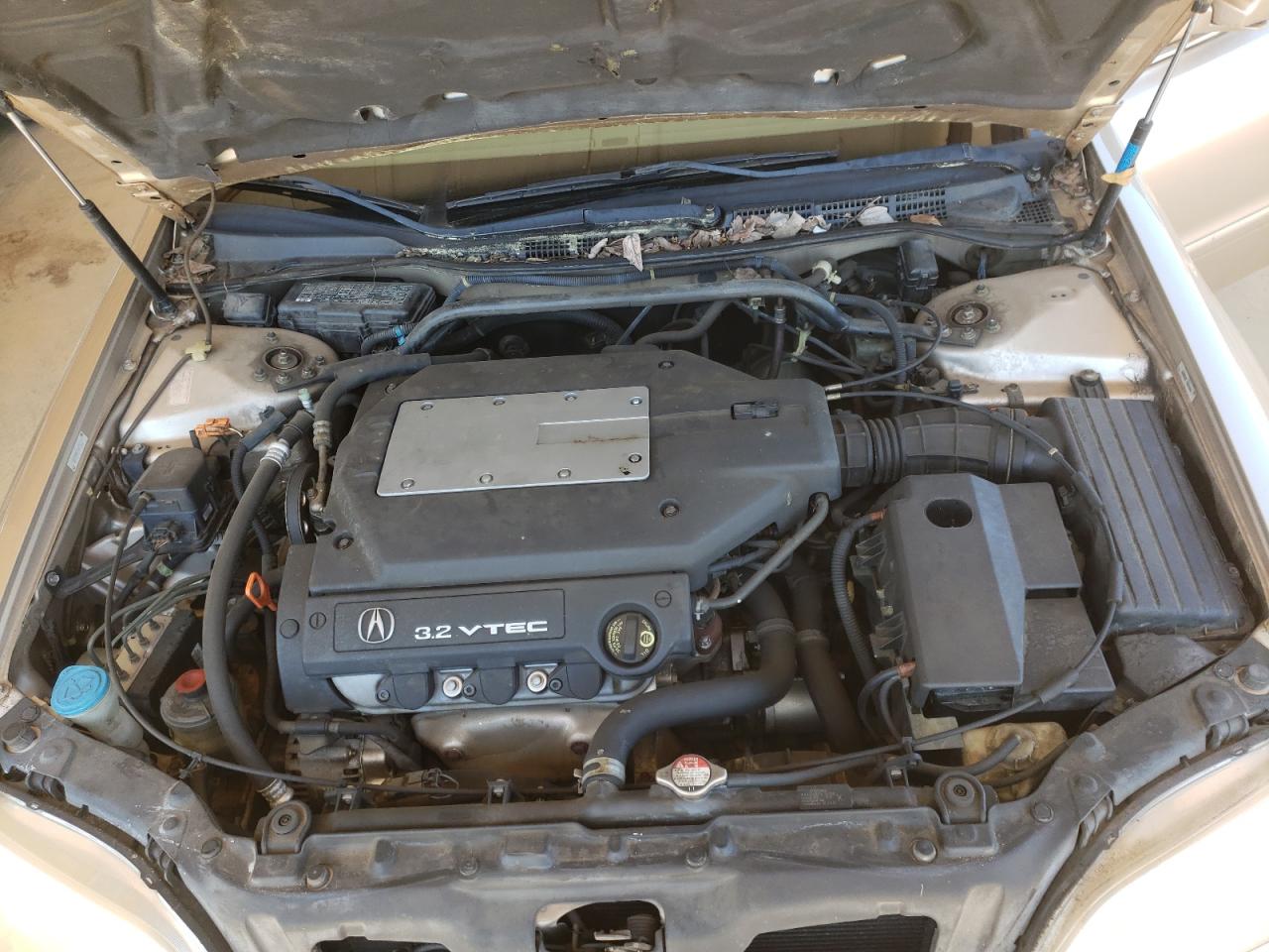 Photo 7 from auction – 2000 ACURA 3.2TL with VIN 19UUA5665YA032196