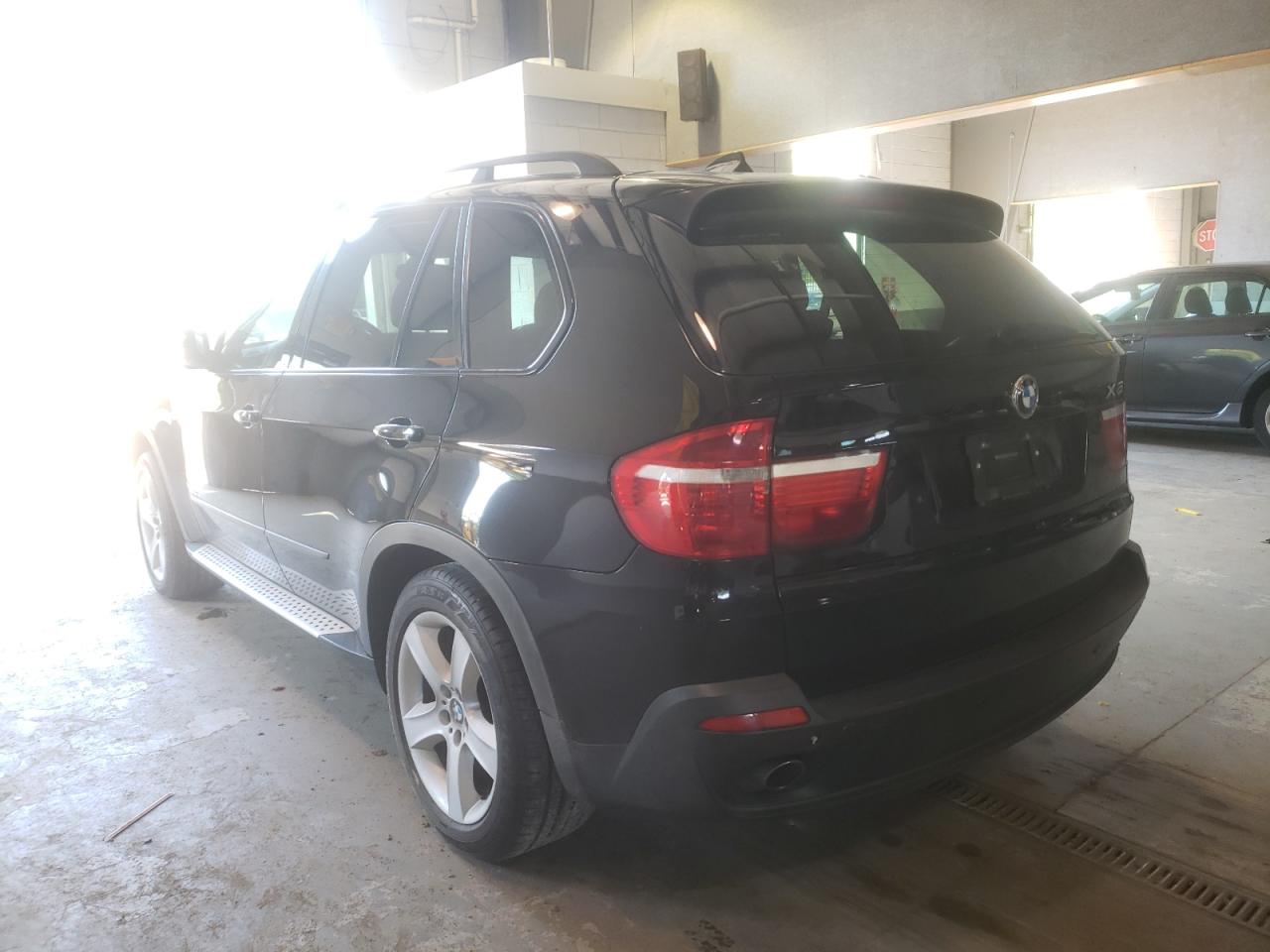 Photo 3 from auction – 2008 BMW X5 3.0I with VIN 5UXFE43568L033197