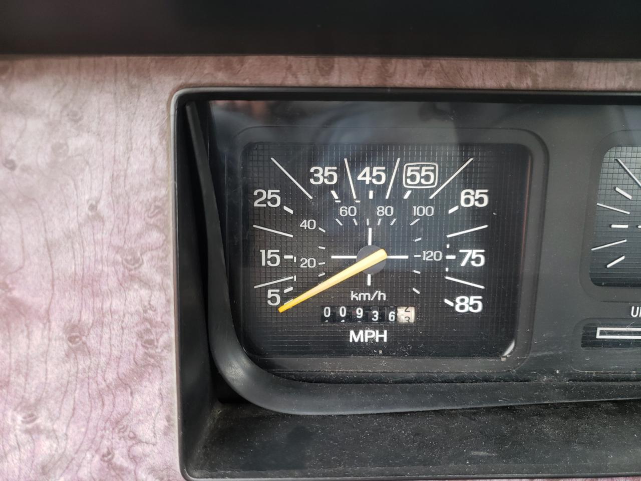 Photo 8 from auction – 1985 FORD F150 with VIN 1FTDF15Y3FNA77655