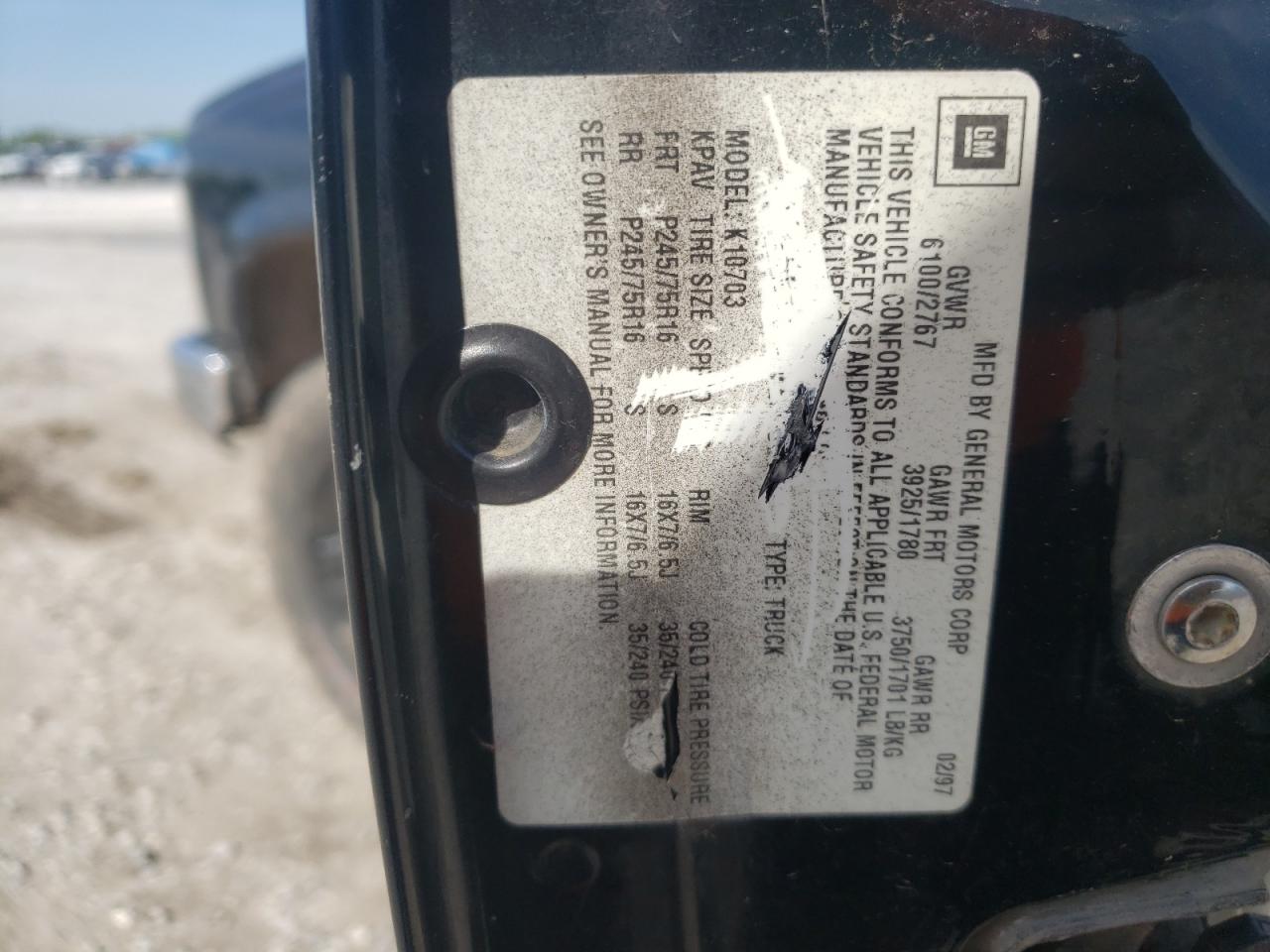Photo 10 from auction – 1997 GMC SIERRA K15 with VIN 1GTEK14M6VZ529975