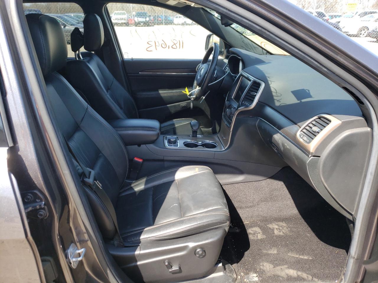 Photo 5 from auction – 2015 JEEP GRAND CHER with VIN 1C4RJFBGXFC680336