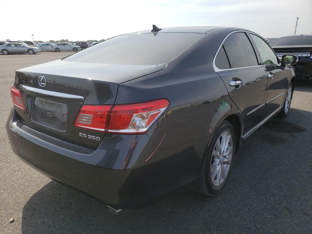 Photo 4 from auction – 2011 LEXUS ES 350 with VIN JTHBK1EG9B2448385