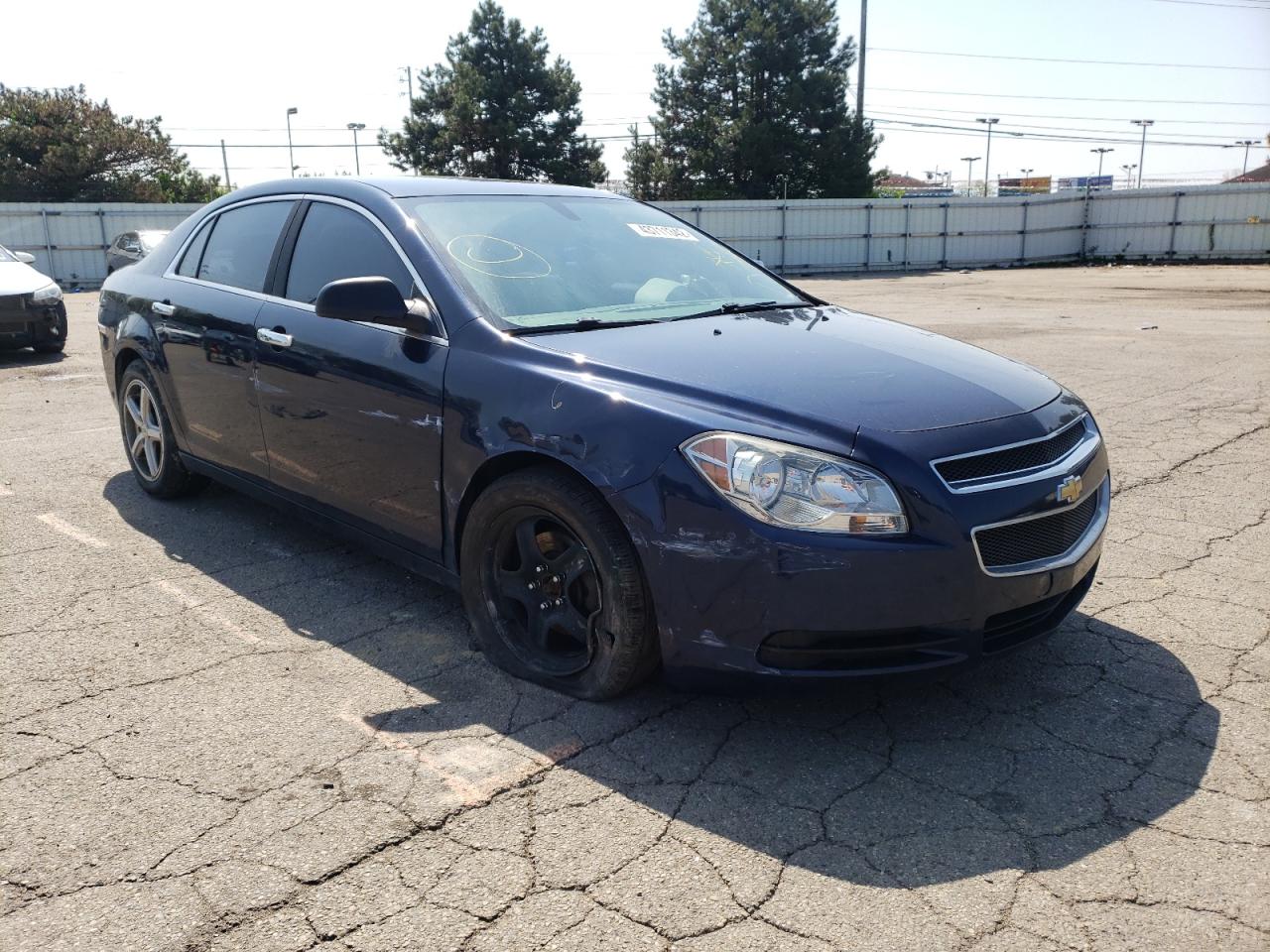 CHEVROLET MALIBU LS 2011 with VIN 1G1ZB5E17BF346748 - Photo from auction