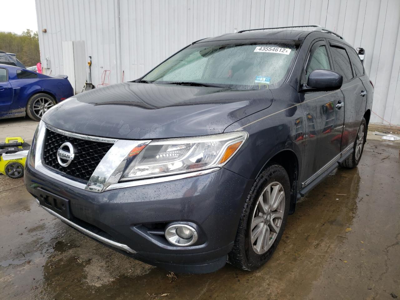 Photo 2 from auction – 2013 NISSAN PATHFINDER with VIN 5N1AR2MM4DC617114