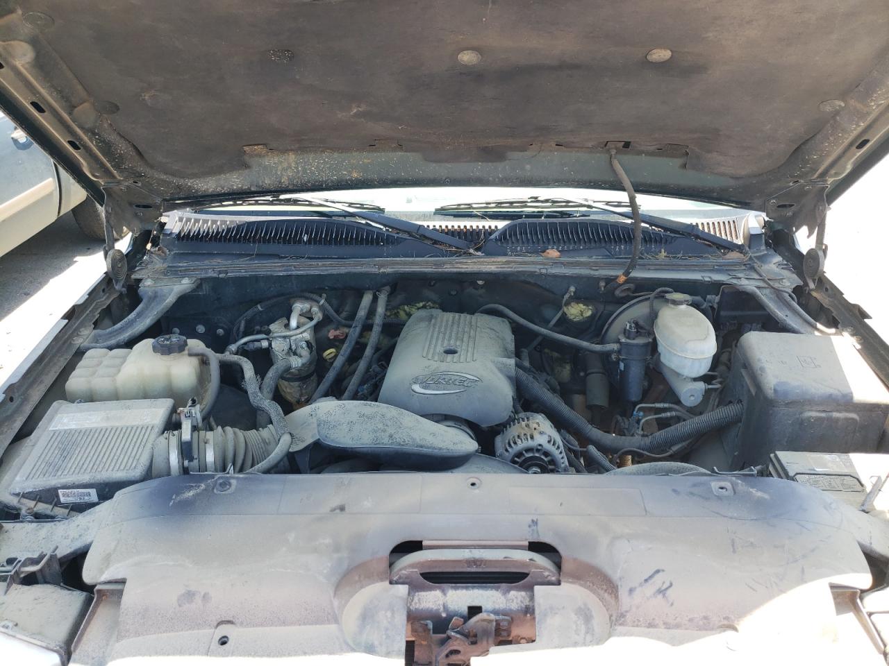 Photo 7 from auction – 2003 CHEVROLET SILVERADO with VIN 1GCEK19T13E231046