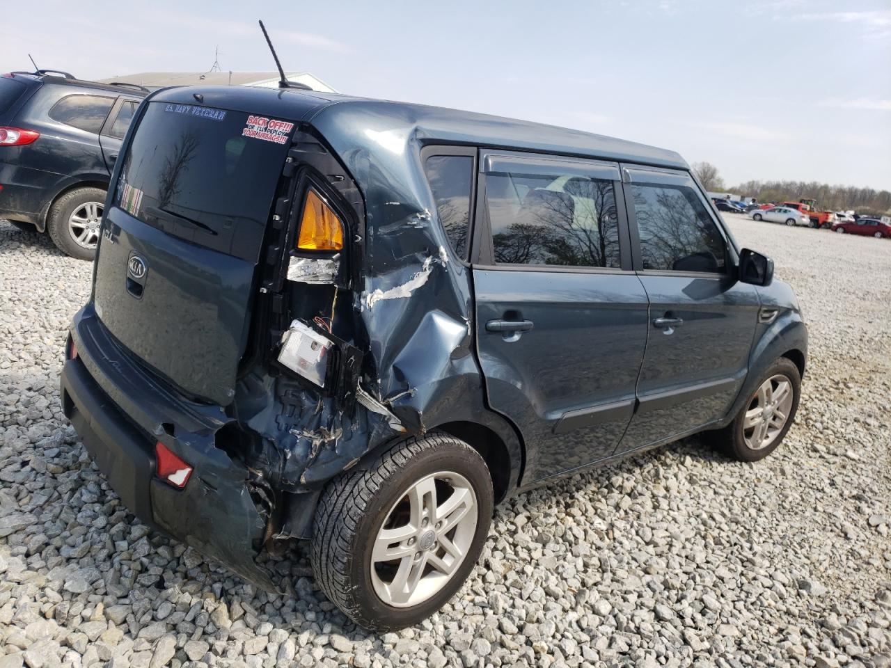 Photo 4 from auction – 2011 KIA SOUL with VIN KNDJT2A28B7275262