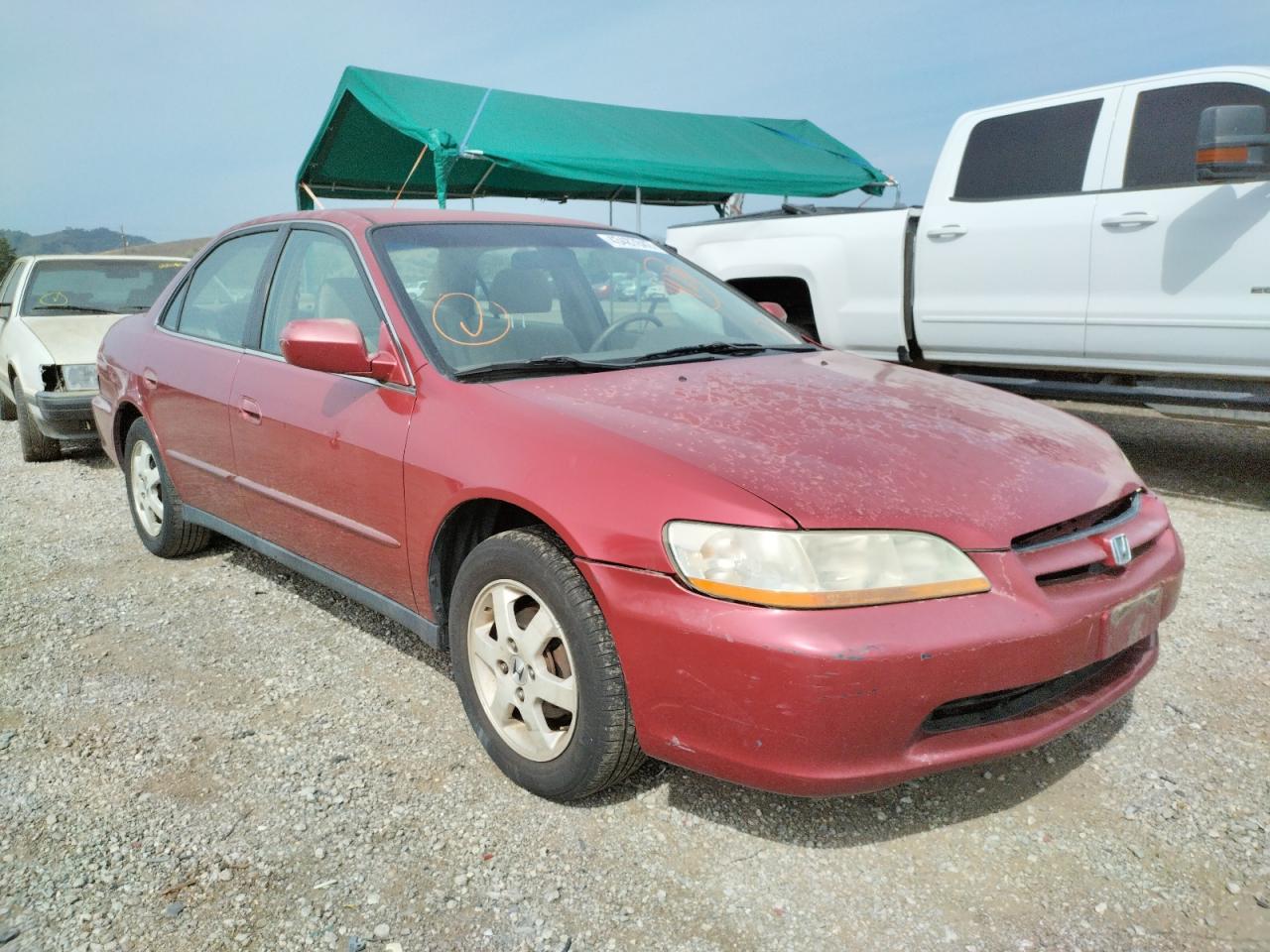HONDA ACCORD 2000 with VIN JHMCG6690YC013003 - Photo from auction