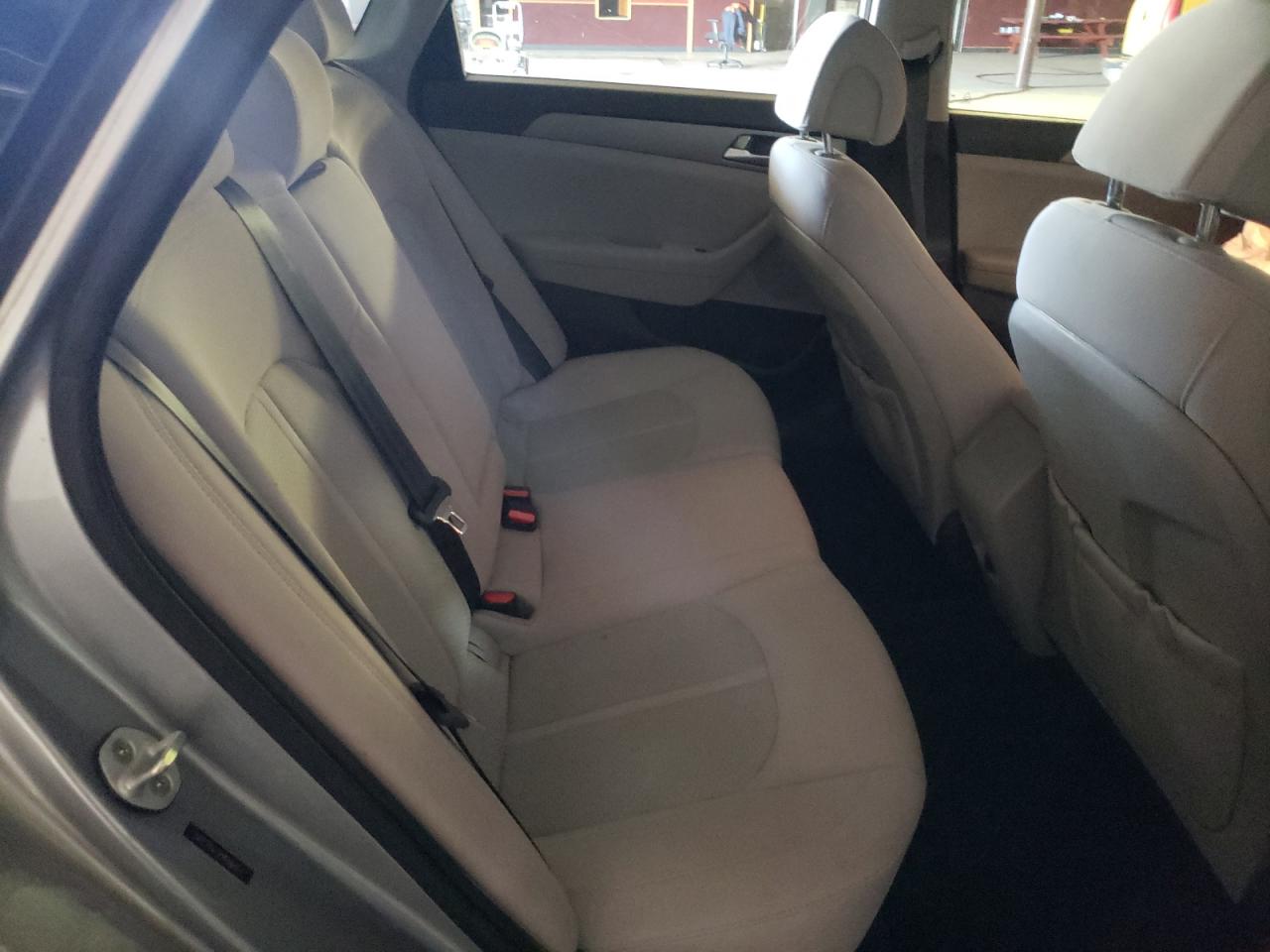 Photo 6 from auction – 2015 HYUNDAI SONATA SE with VIN 5NPE24AF3FH086457