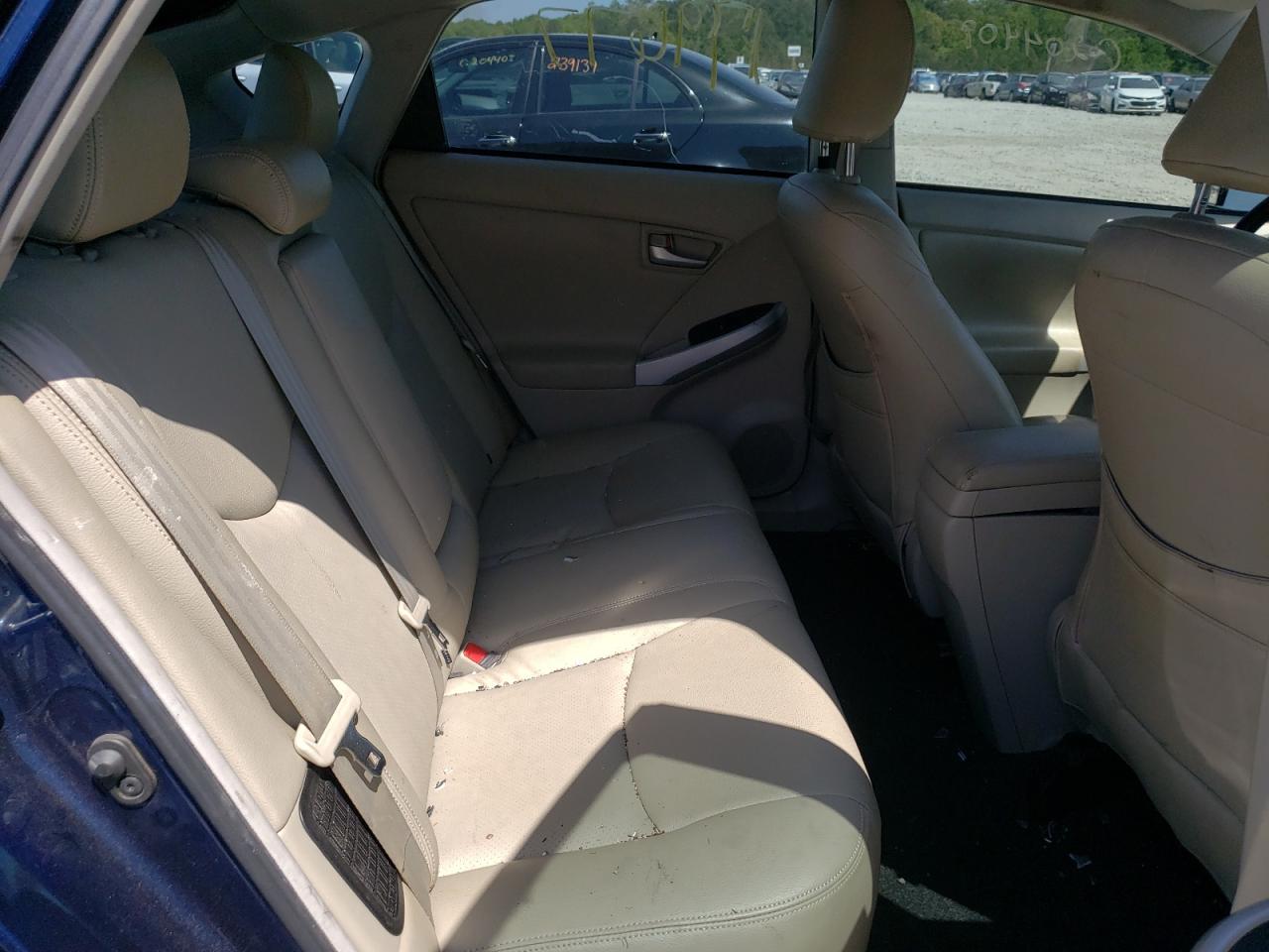 Photo 6 from auction – 2012 TOYOTA PRIUS with VIN JTDKN3DU3C1543074
