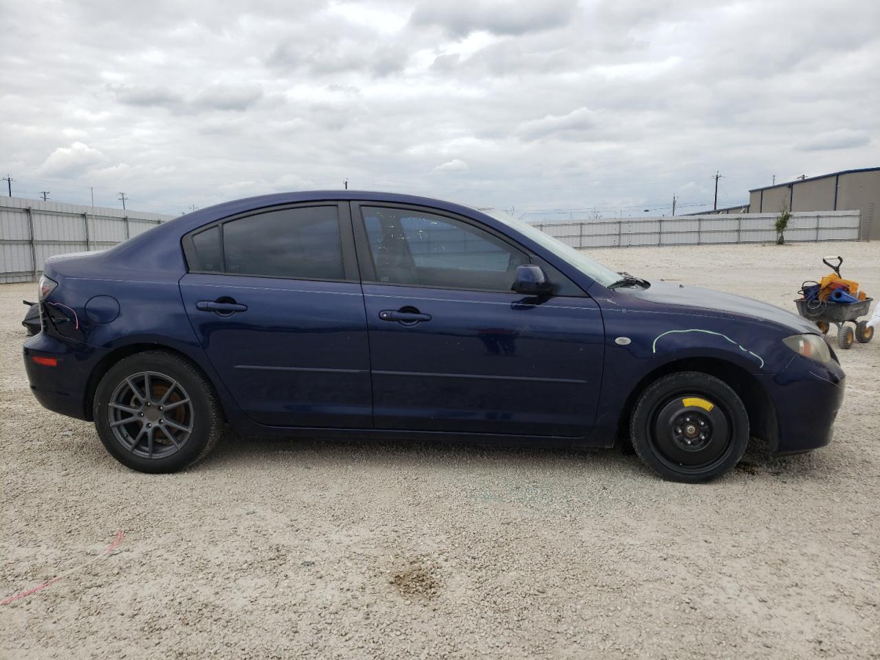 Photo 9 from auction – 2008 MAZDA 3 I with VIN JM1BK12F081175221