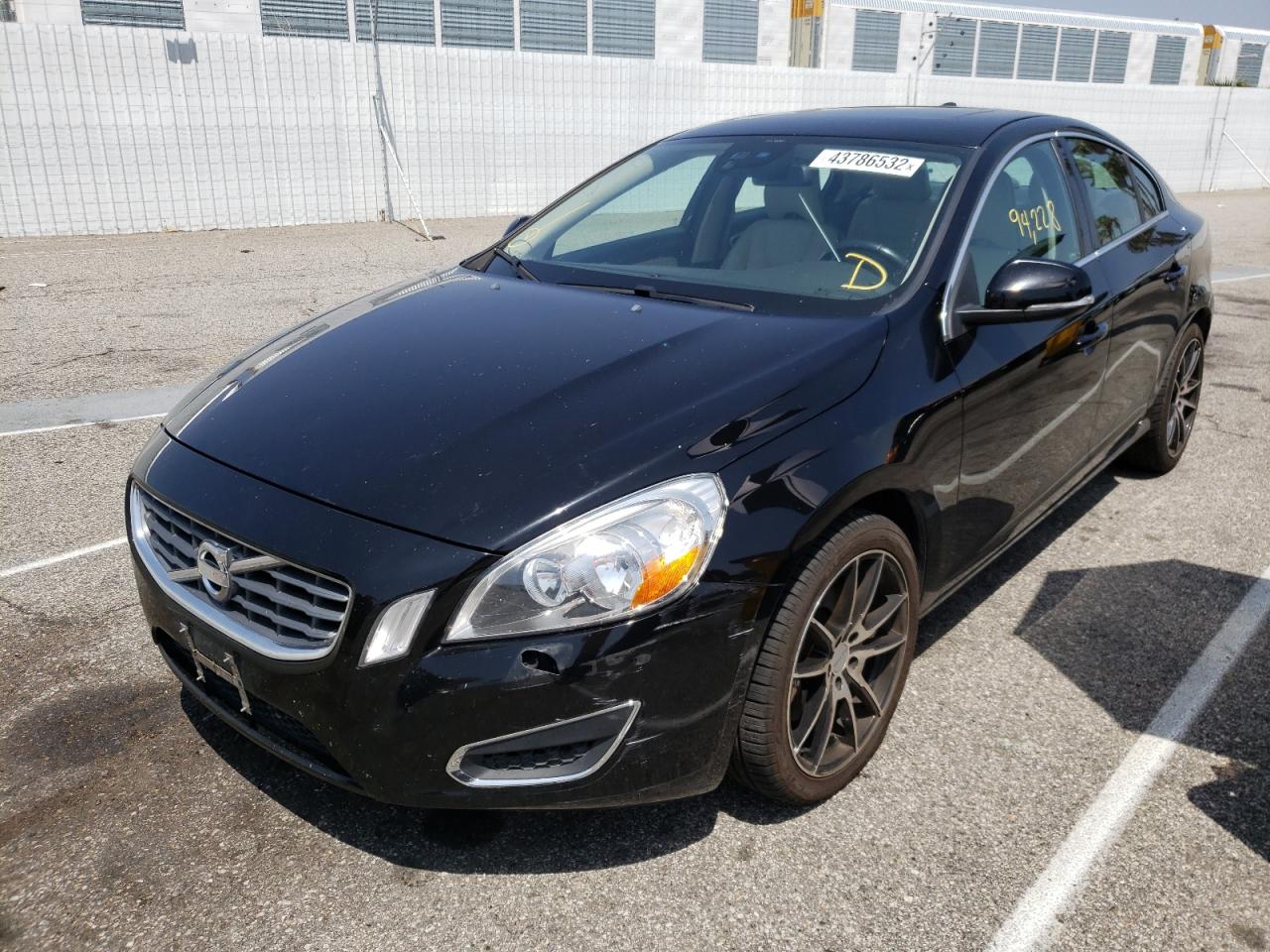 Photo 2 from auction – 2012 VOLVO S60 T5 with VIN YV1622FS8C2058403