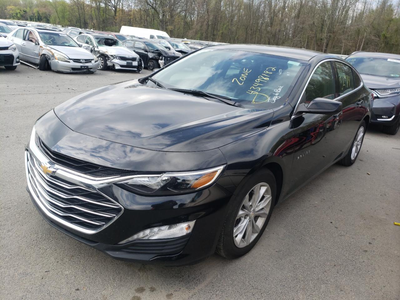 Photo 3 from auction – 2019 CHEVROLET MALIBU LT with VIN 1G1ZD5ST4KF166756