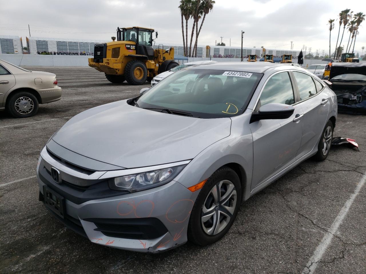 Photo 2 from auction – 2017 HONDA CIVIC LX with VIN 2HGFC2F57HH542589