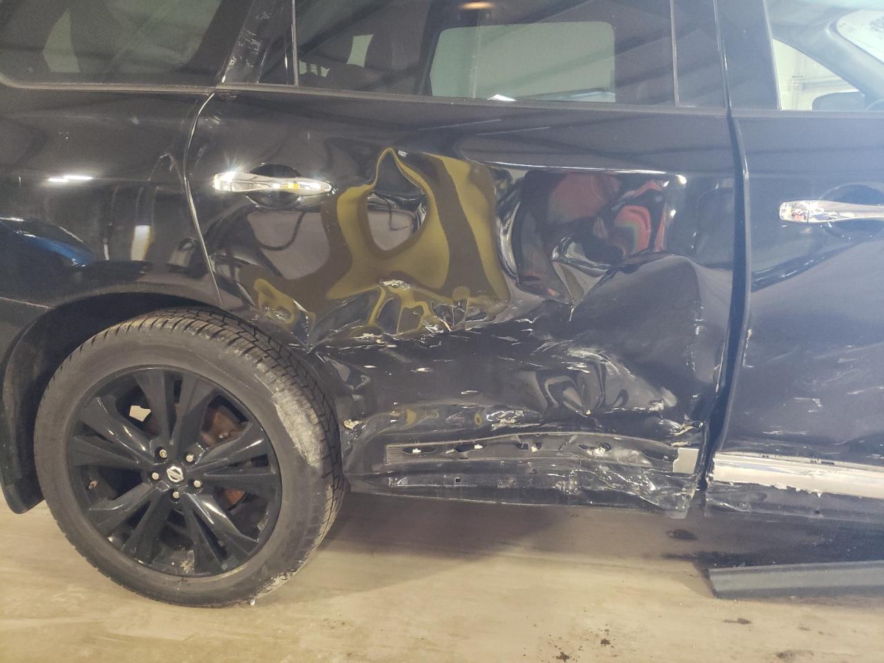 Photo 9 from auction – 2017 NISSAN PATHFINDER with VIN 5N1DR2MN2HC697802